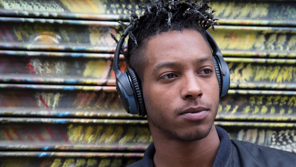 Bose SoundLink Around-ear Wireless Headphones II